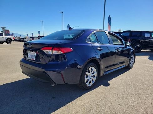 Used 2024 Toyota Corolla LE image 5