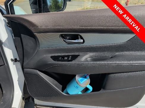 Used 2025 Nissan Murano Platinum image 10