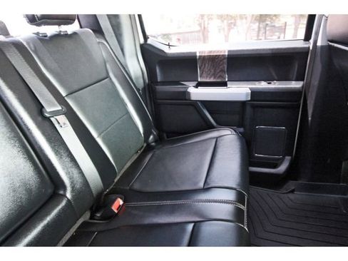 Used 2019 Ford F250 Lariat w/ Lariat Ultimate Package AWD/4WD image 10