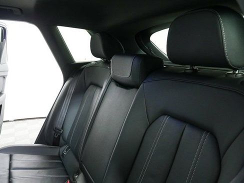 Used 2023 Audi Q4 e-tron Premium Plus w/ Premium Plus image 21