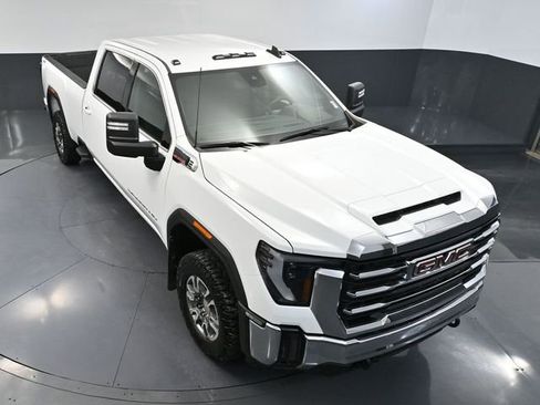 Used 2024 GMC Sierra 3500 SLE w/ SLE Convenience Package image 57