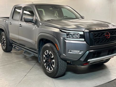 Used 2023 Nissan Frontier PRO-4X w/ Pro Convenience Package AWD/4WD image 7