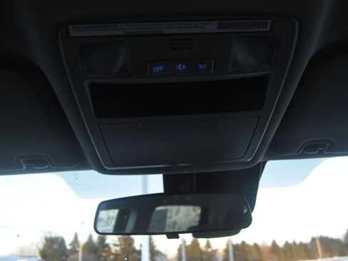 Used 2022 Toyota Tacoma SR image 25