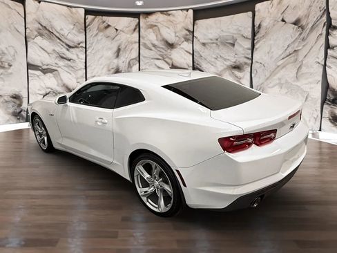 Used 2023 Chevrolet Camaro LT w/ Technology Package RWD image 14