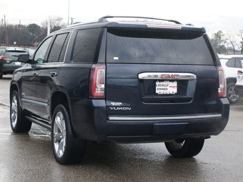 Used 2020 GMC Yukon Denali w/ Denali Ultimate Package image 18