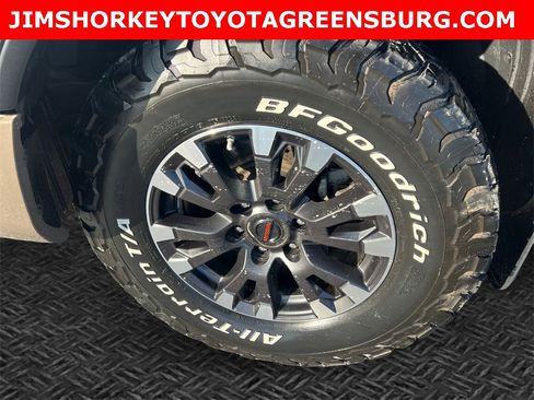 Used 2021 Nissan Titan PRO-4X w/ Off Road Protection Package image 11