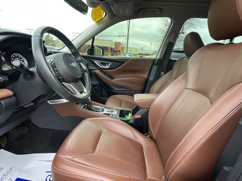 Used 2020 Subaru Forester Touring AWD/4WD image 29