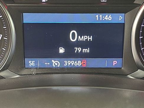 Used 2024 GMC Terrain SLT image 30