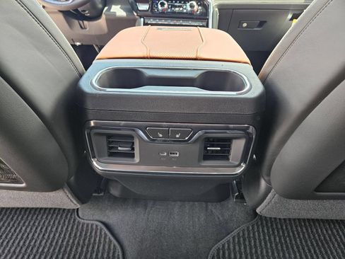 New 2026 GMC Sierra 2500 Denali Ultimate AWD/4WD image 27