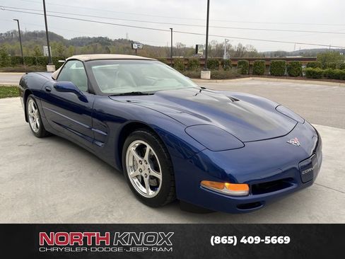 Used 2004 Chevrolet Corvette Convertible w/ Preferred Equipment Group image 23