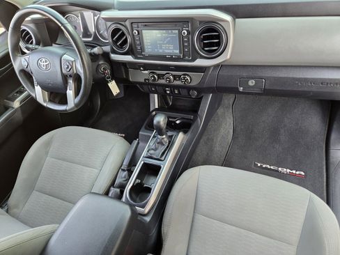 Used 2019 Toyota Tacoma SR5 image 13