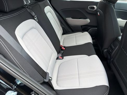 New 2026 Hyundai Venue SEL FWD image 16