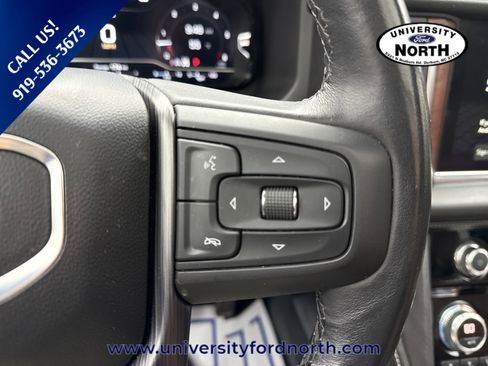 Used 2023 GMC Yukon Denali Ultimate image 20