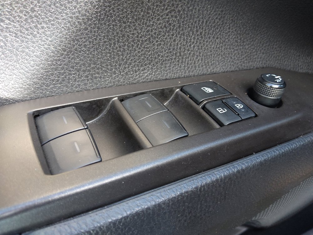 Used 2023 Toyota Camry SE FWD image 27