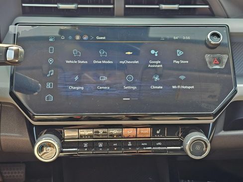 New 2027 Chevrolet Bolt LT w/ Comfort Package FWD image 28
