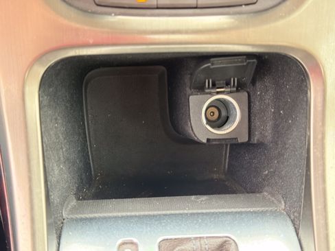 Used 2016 Buick Verano FWD image 21