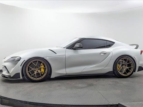 Used 2020 Toyota Supra w/ Navigation & JBL Package RWD image 3