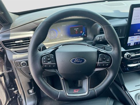 Used 2023 Ford Explorer ST w/ Equipment Group 401A image 11