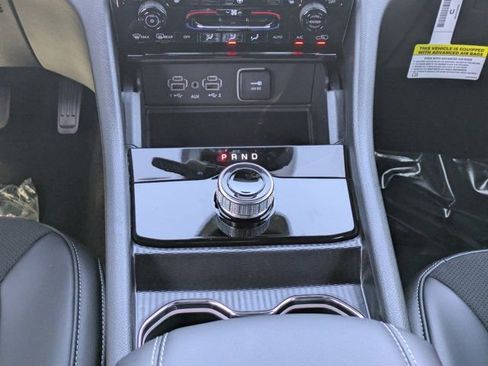 New 2025 Jeep Grand Cherokee Altitude RWD image 17