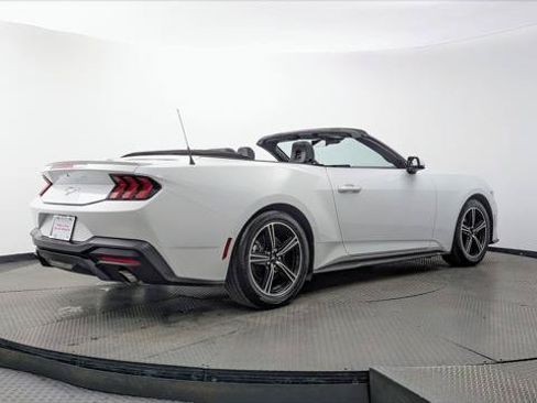 Used 2024 Ford Mustang Premium RWD image 8
