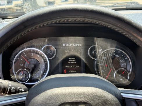 Used 2019 RAM 1500 Big Horn RWD image 18