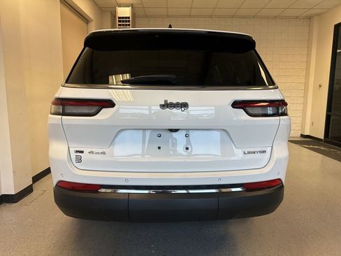 Used 2023 Jeep Grand Cherokee L Limited AWD/4WD image 46