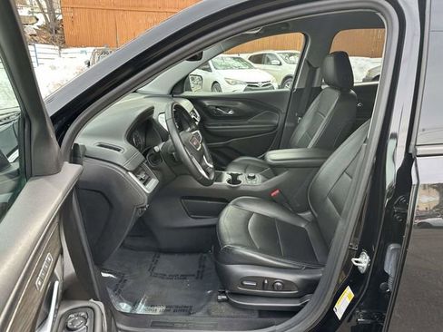 Used 2024 GMC Terrain SLT image 16