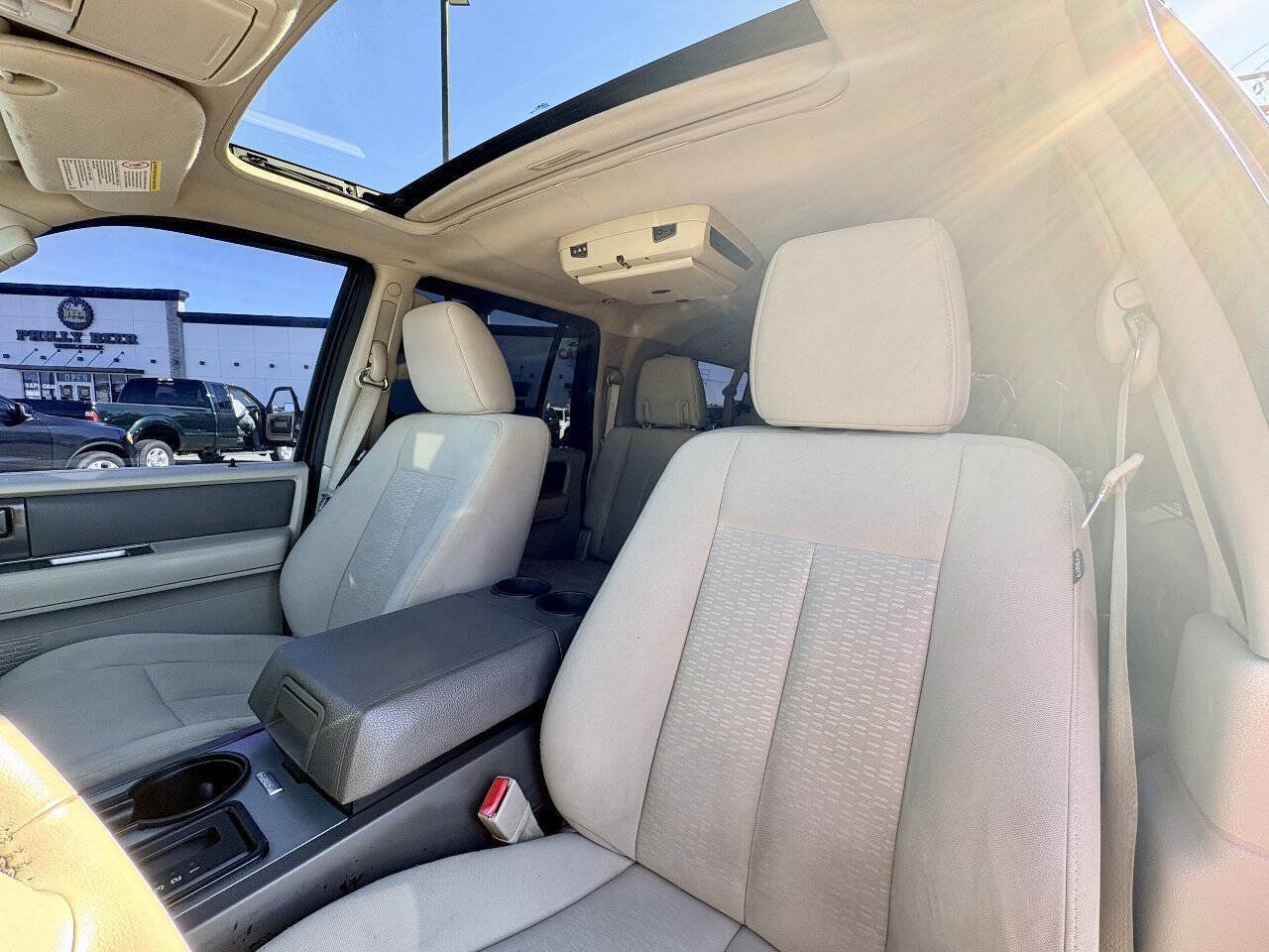 Used 2012 Ford Expedition EL XLT AWD/4WD image 11