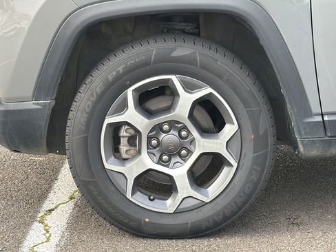 Used 2022 Jeep Compass Trailhawk w/ Trailhawk Convenience Group image 25