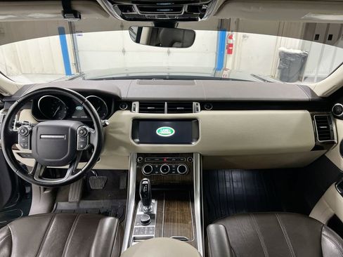 Used 2017 Land Rover Range Rover Sport HSE image 10