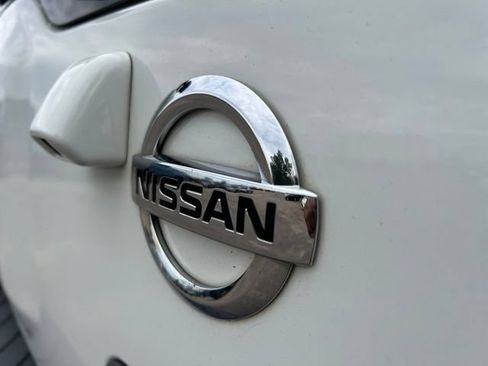 Used 2015 Nissan Xterra PRO-4X w/ Pro-4x Leather Package AWD/4WD image 12