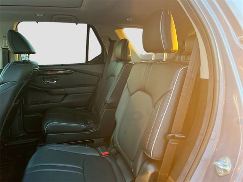 Used 2025 Honda Pilot Elite image 25