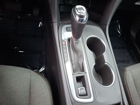 Used 2018 Chevrolet Equinox LT AWD/4WD image 15