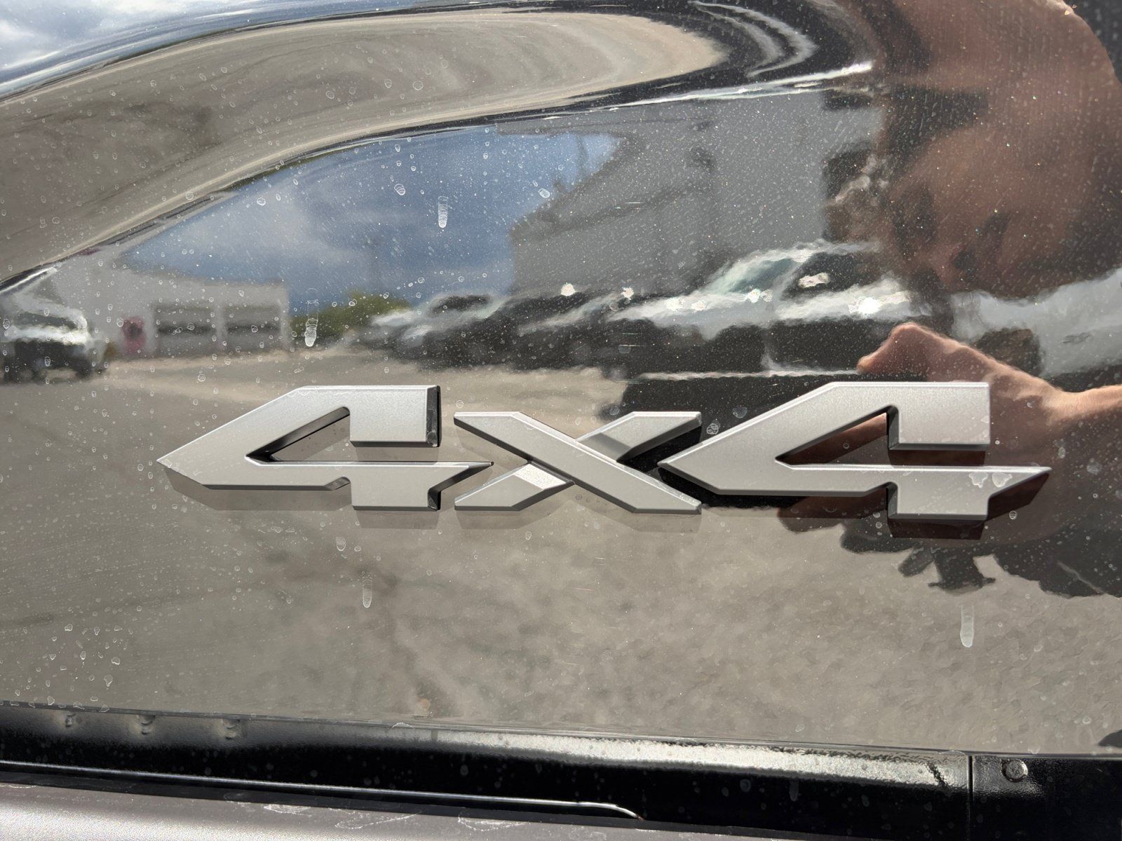 New 2026 RAM 3500 Laramie AWD/4WD image 30