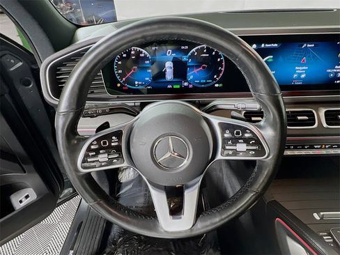Used 2022 Mercedes-Benz GLE 450 4MATIC image 11
