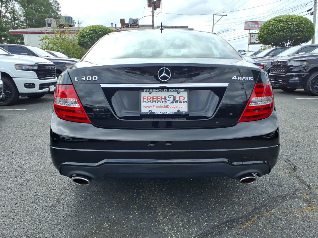 Used 2014 Mercedes-Benz C 300 4MATIC Sedan image 20