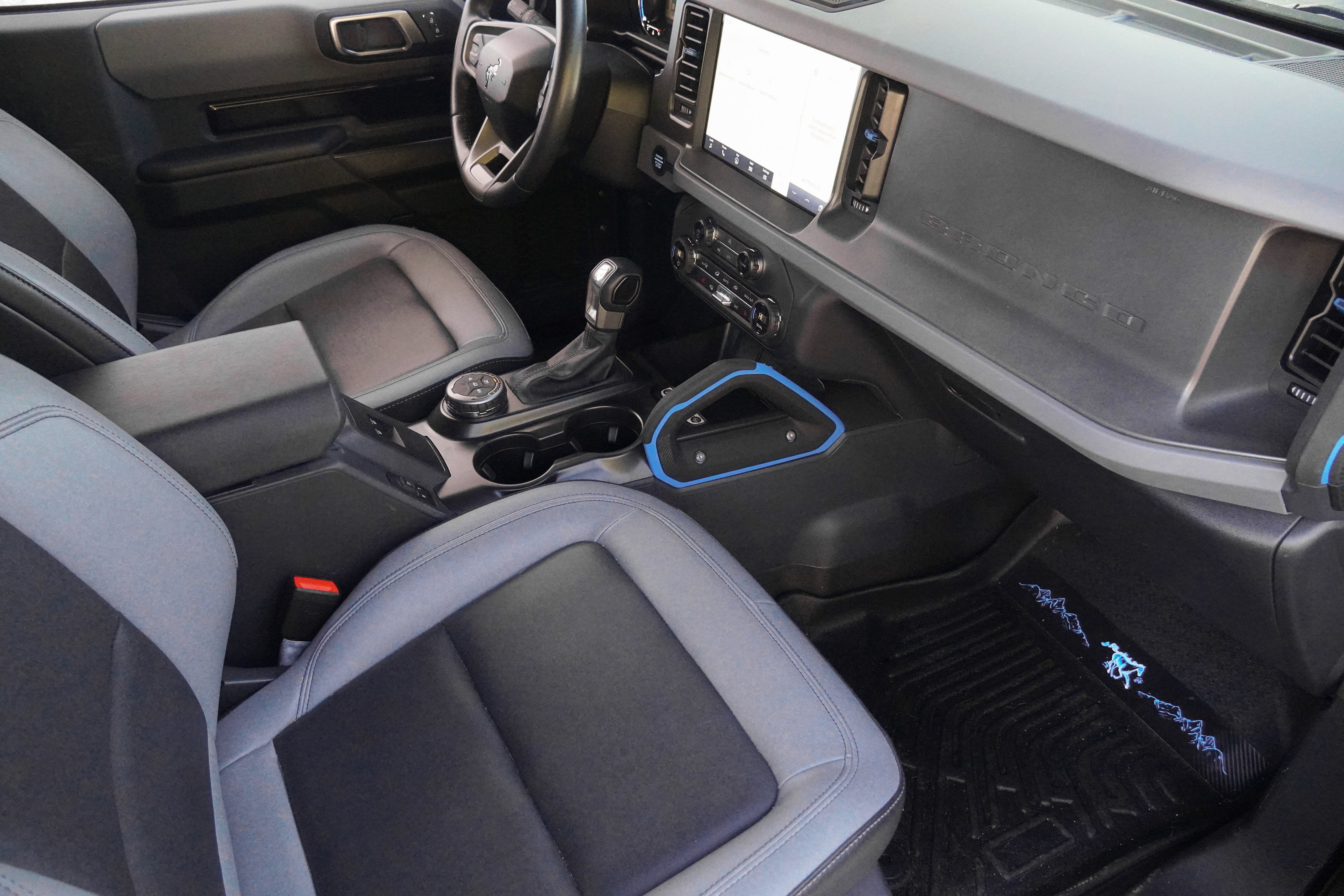 Used 2024 Ford Bronco Black Diamond AWD/4WD image 10