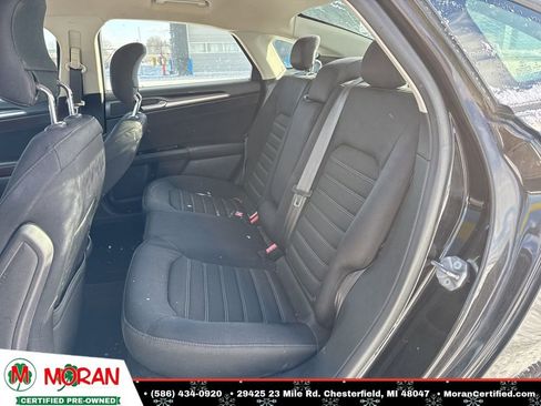 Used 2013 Ford Fusion SE image 21