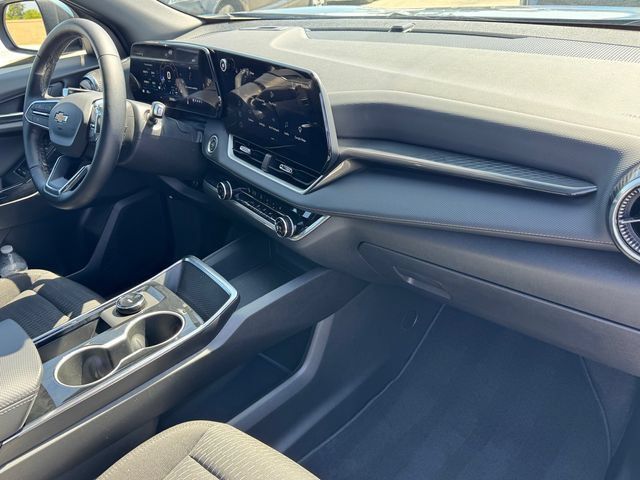 Certified 2026 Chevrolet Equinox LT FWD image 6