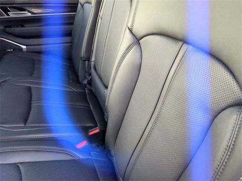 New 2024 Jeep Wagoneer 4WD w/ Premium Group I image 20