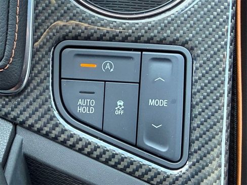 Used 2025 Cadillac CT4 V image 22