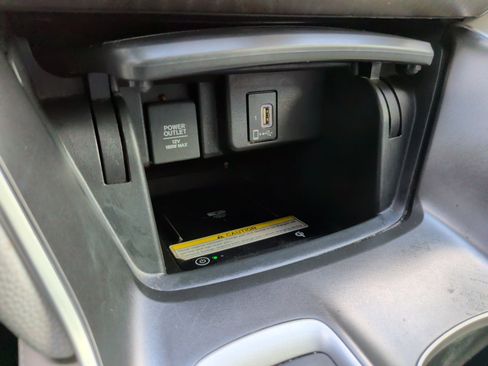 Used 2020 Honda Accord Touring image 20