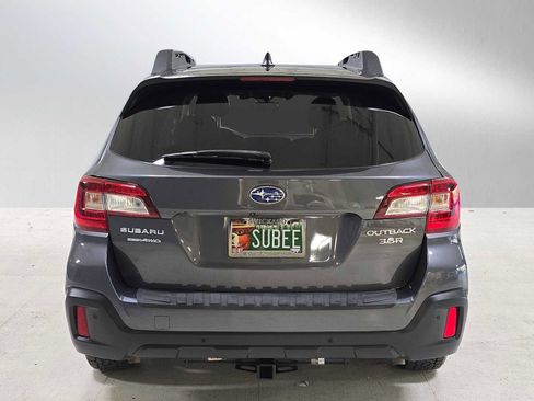 Used 2019 Subaru Outback 3.6R Limited image 4