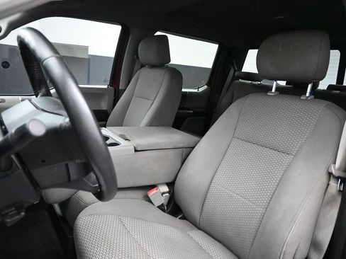 Used 2019 Ford F150 XLT w/ Equipment Group 302A Luxury AWD/4WD image 13
