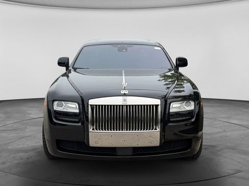 Used 2011 Rolls-Royce Ghost RWD image 2