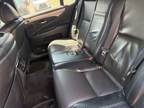 Used 2013 Lexus LS 460 AWD w/ F-Sport Pkg image 17