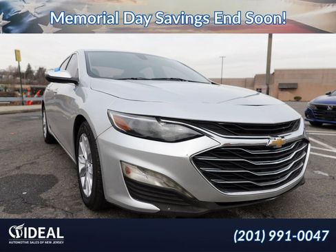 Used 2020 Chevrolet Malibu LT FWD image 1