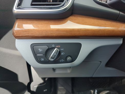 Certified 2022 Audi Q5 2.0T Premium Plus w/ Premium Plus Package image 31