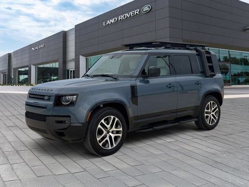 New 2026 Land Rover Defender 110 X-Dynamic SE AWD/4WD image 1