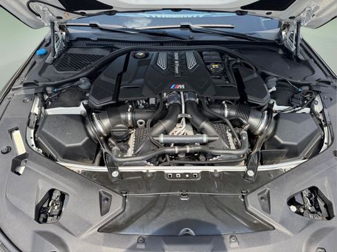 Used 2020 BMW M8 Competition AWD/4WD image 9